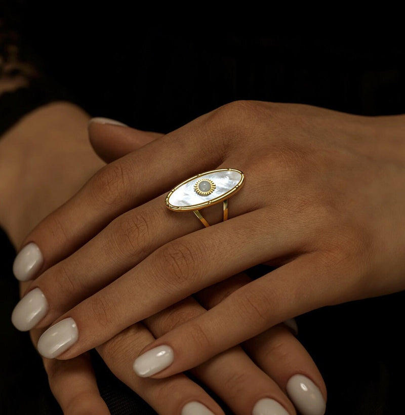 Statement Ring Gold with Natural Mother of Pearl, Oval Shell Ring Stainless Steel, Adjustable Gold Ring, Gift for Her