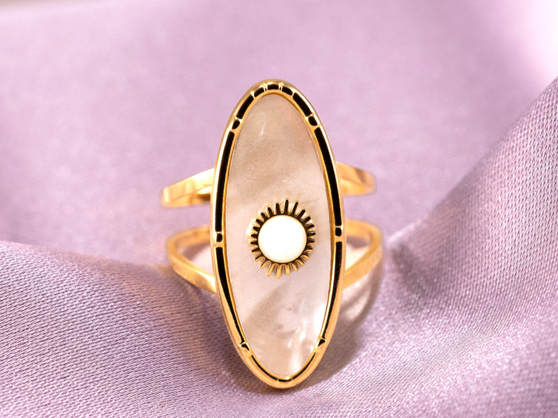 Statement Ring Gold with Natural Mother of Pearl, Oval Shell Ring Stainless Steel, Adjustable Gold Ring, Gift for Her