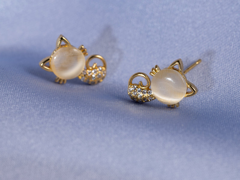 Cat studs gold, Small Cat Earrings with crystals, Minimalist Kitty Studs, Cat Lovers Jewelry, Dainty Kids Earrings