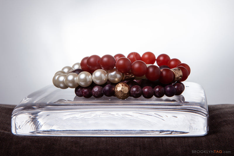 Natural Beaded Bracelet, Semiprecious Stones Bracelet, Dark Red stones bracelet with gold charm, Unisex Beaded Bracelet, stacking bracelet
