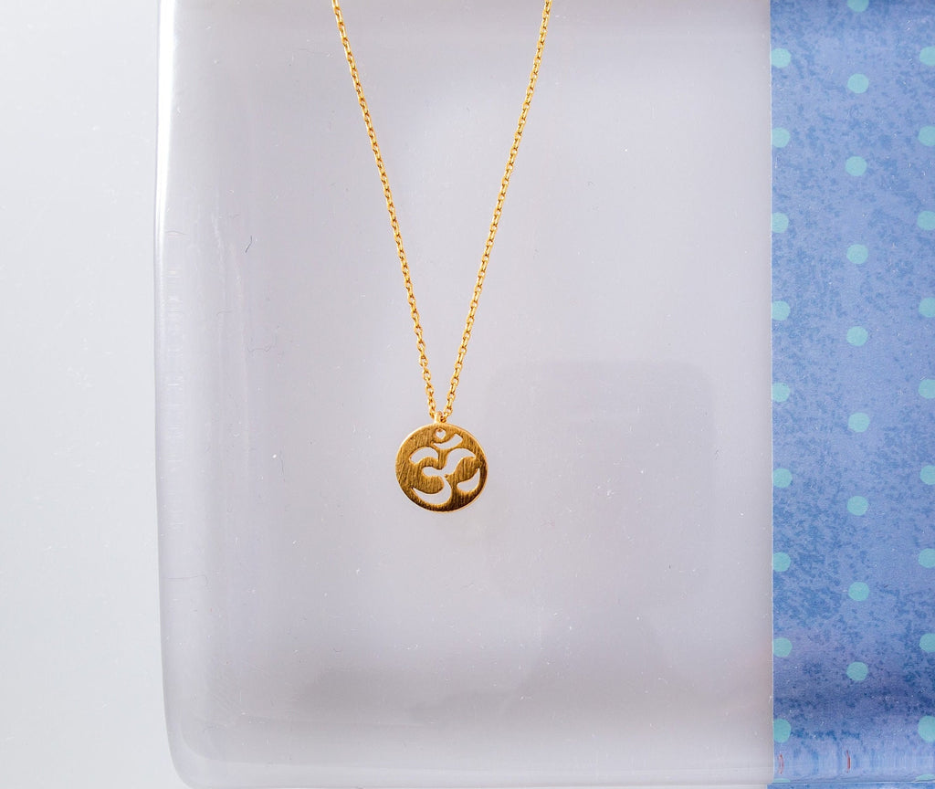 OM Symbol Charm Necklace, Simple gold OM charm, Yoga Lovers Gift, Spiritual jewelry, Gift for her. Meaningful Necklace